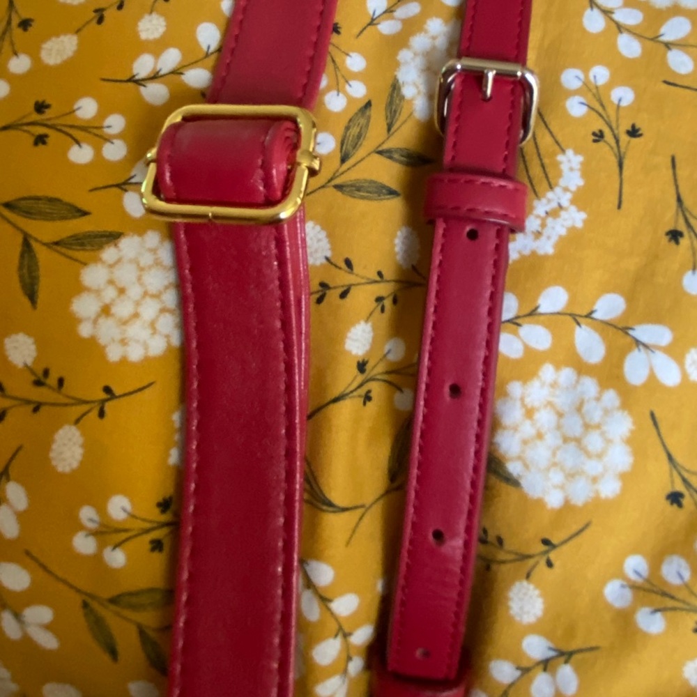 A Coach red leather quilted satchel handbag - Picture 5 of 8